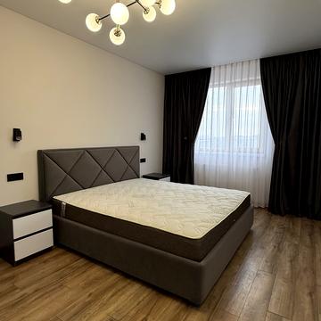 Василя Симоненка вул., (Будинок 3)