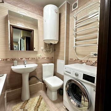 Миру просп., 12