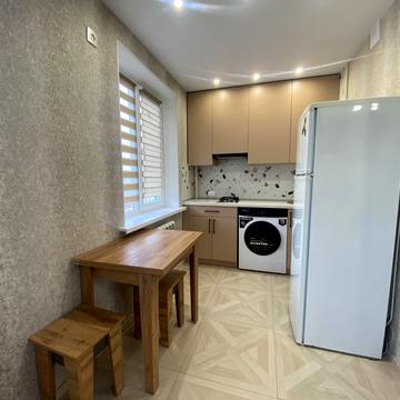 Архангельська вул., 11