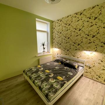 Ольгерда Бочковського вул., (Будинок 1)