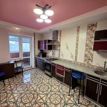 Ювілейний просп. (), 61в