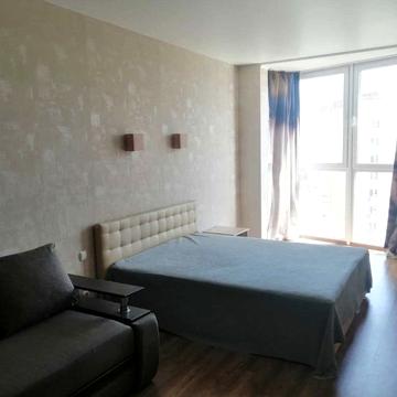 Драгоманова вул., 2