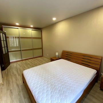 Бориса Гмирі вул., 16