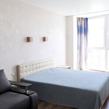 Драгоманова вул., 2