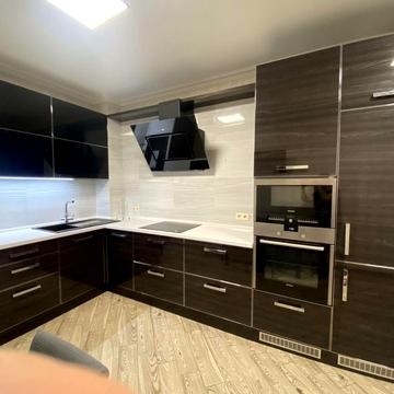 Ревуцького вул., 7-В