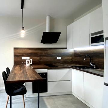 Ревуцького вул., 40-Б