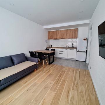 Бориса Гмирі вул., 16А