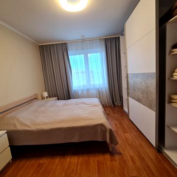 Бориса Гмирі вул., 14-Б