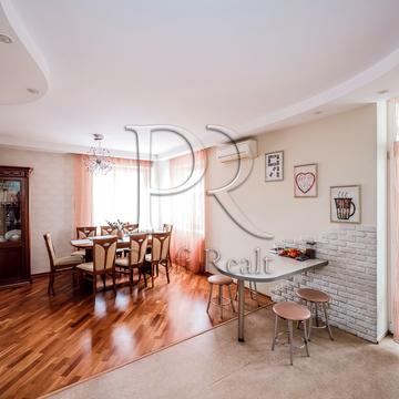 Микільсько-Слобідська вул., 6