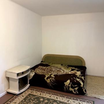 Євгена Танцюри вул., 27