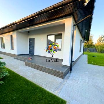 Європейська, 1