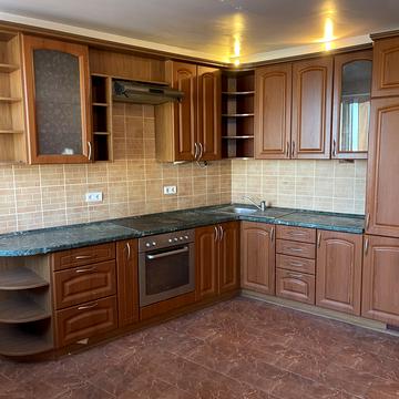 Автозаводська вул., 99/4