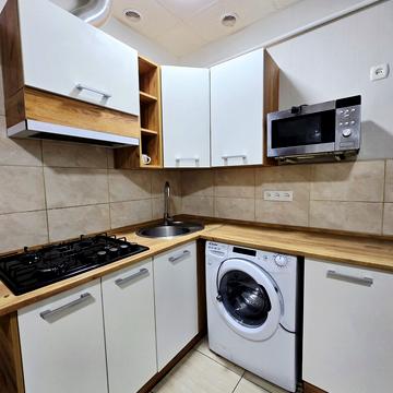 Матюшенка вул., 11