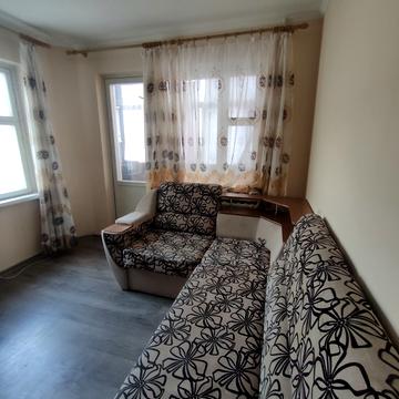 Євгена Чикаленка вул., 77