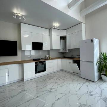 Володимира Івасюка вул.