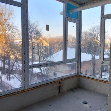 Августина Волошина вул., (Будинок 2)