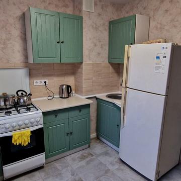 Євгена Чикаленка вул., 58/1