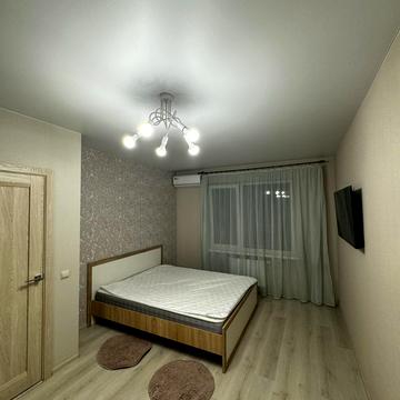 Вишняківська вул., 4