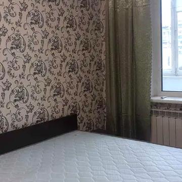 Зої Гайдай вул., 2