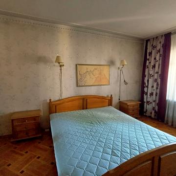 Ореста Васкула вул., 8