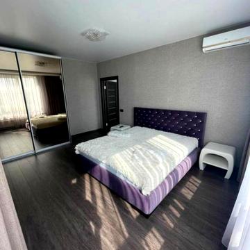 Миколи Бажана просп., 1-А