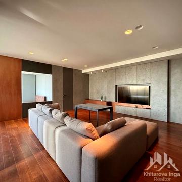 Сімферопольська вул., 2-Л