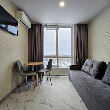 Олега Мудрака вул. (Генерала Наумова), 1-Б