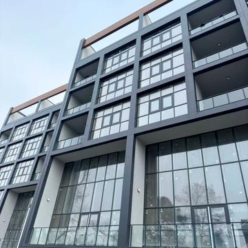 Рєпіна вул., 1-Б