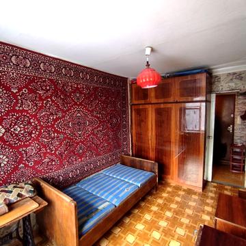 Зимових Походів вул. (Молодогвардійська), 22