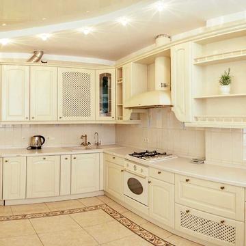 Івана Мазепи вул. (Січневого Повстання), 3