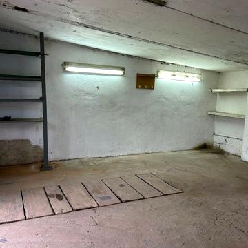 Богдана Хмельницького вул., 86а