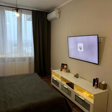 Ясинуватський пров., 10