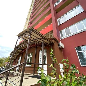 Ясинуватський пров., 10