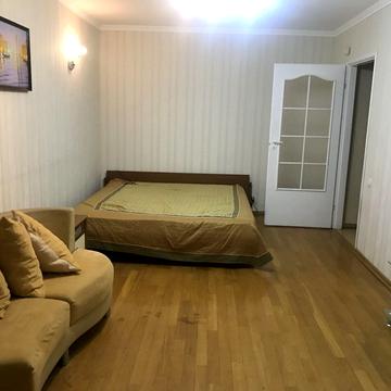 Святошинський пров., 2