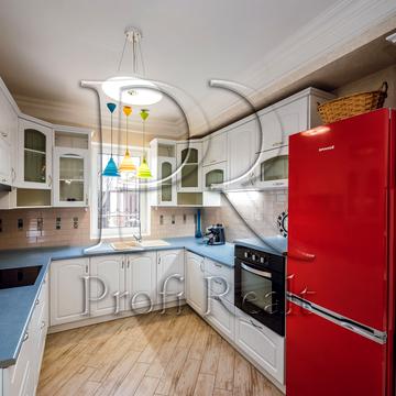 Прорізна вул.