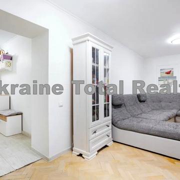 Митрополита Андрея Шептицького вул. (Анатолія Луначарського), 3-Б