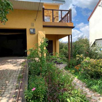 Юрія Липи, 11