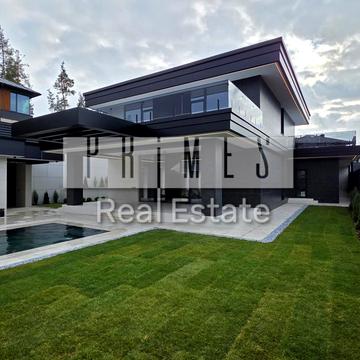 Квітнева вул.