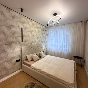 Університетська вул., 1л