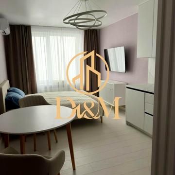 Академіка Заболотного вул., 1-Б