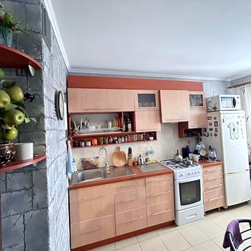 Героїв Дніпра вул., 70