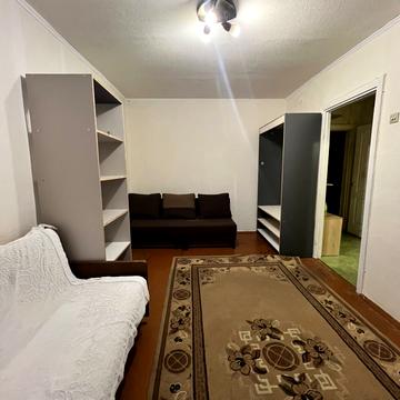 Горлівська вул., 38/40