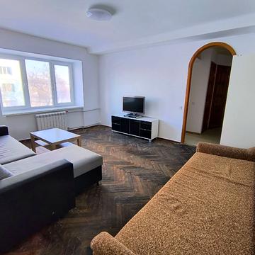 Кирилівська вул. (Фрунзе), 122/1