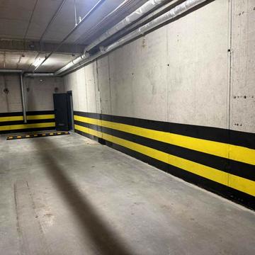 Пасічна вул., 150