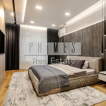 Саперне Поле вул., 5