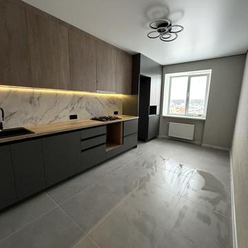 Центральна вул. (Мічуріна), 2а