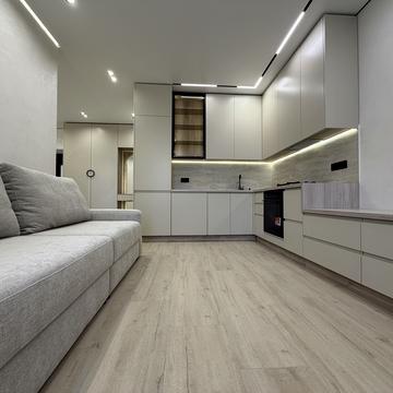 Мартинова просп., (вул. Молодіжна, 8)