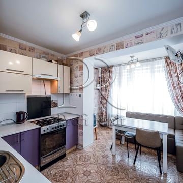 Райдужна вул., 137