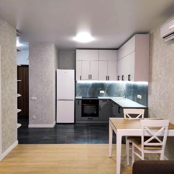 Європейського Союзу просп. (Правди), 53/46