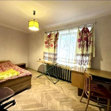 Володимира Кубійовича вул., 33